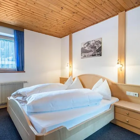 Apartment Haus Lena *